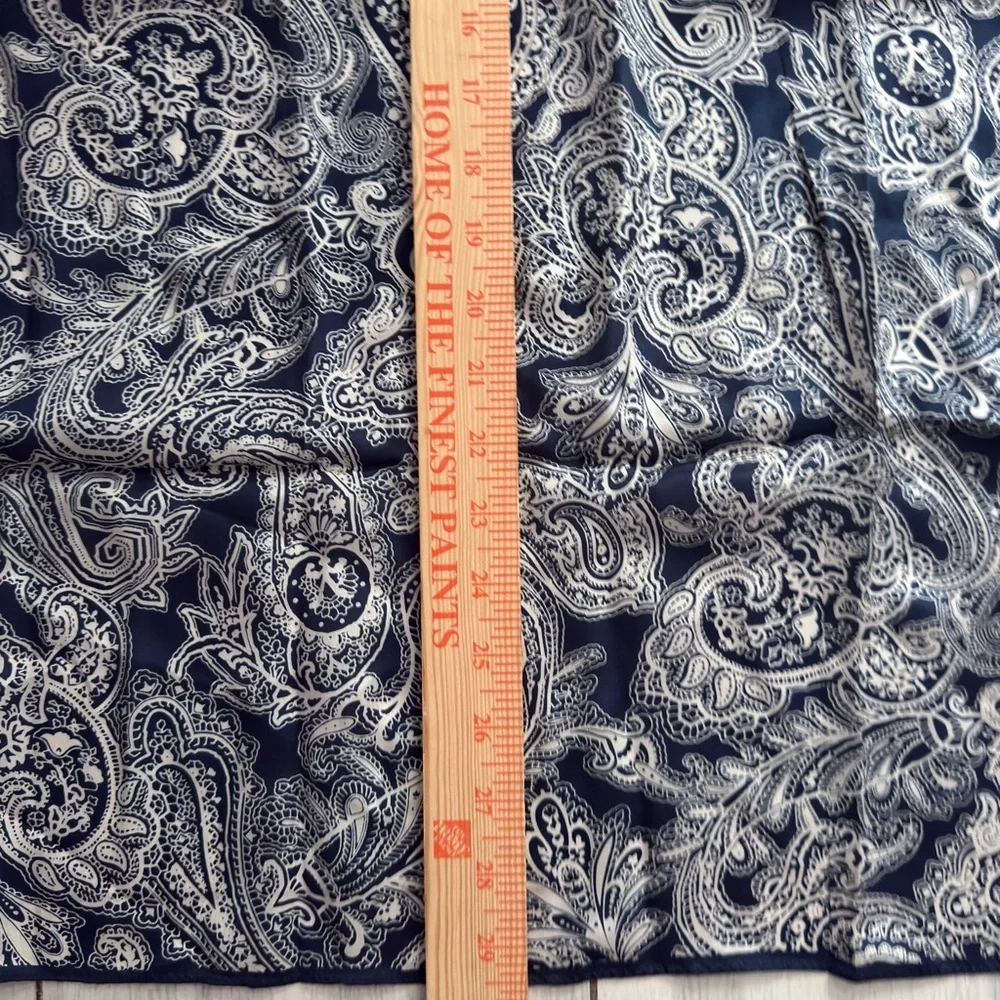 Valerie Stevens Navy and Cream Paisley Throw Blanket